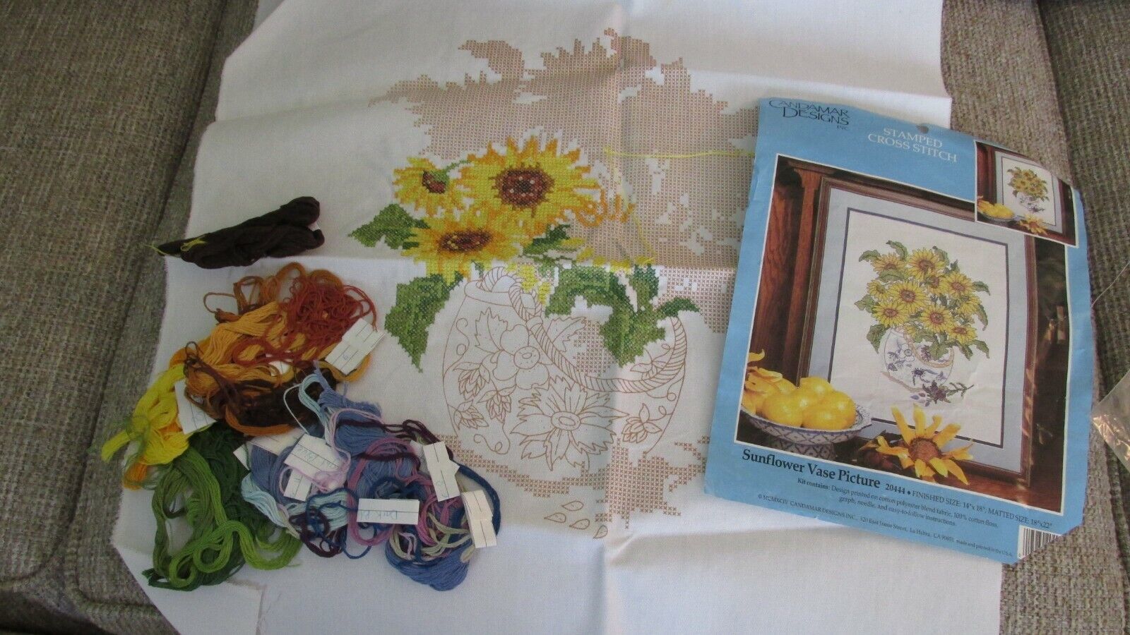 "'SUNFLOWERS IN  VASE PICTURE"" - STAMPED FOR EMBROIDERY KIT - CANDAMAR - $8.89