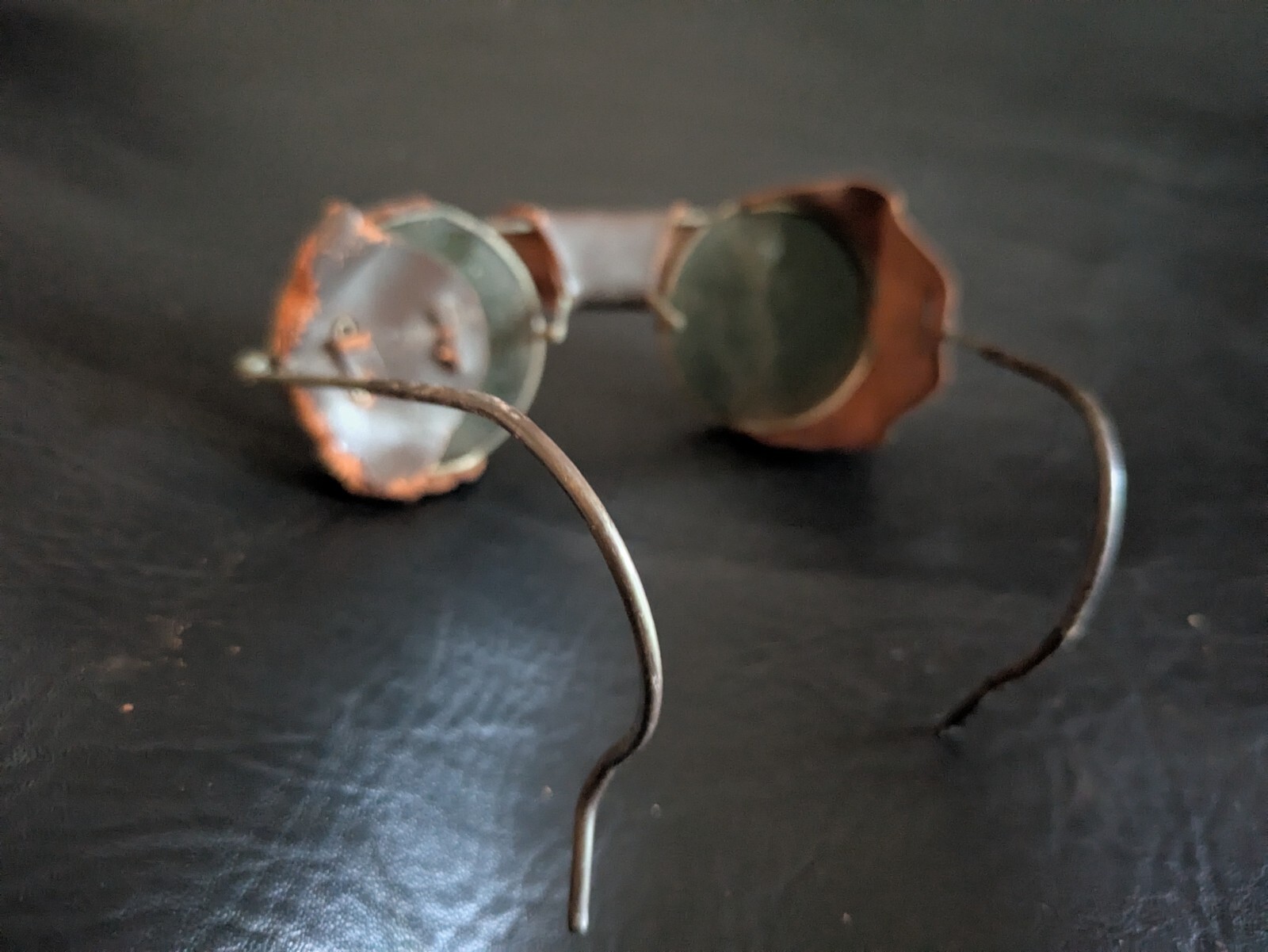 1940 Welding Glasses Goggles Green Lens Leather Side Shield Bridge Steampunk Item image 3