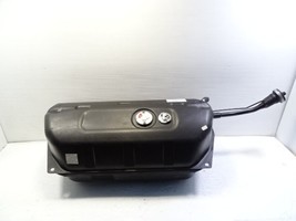 04 Mercedes R230 SL55 gas fuel tank 2304704901 - $9,205.10 MXN