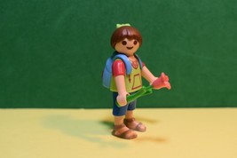 PLAYMOBIL 6536 Girl Hiker With Flower, Condition New - £3.87 GBP