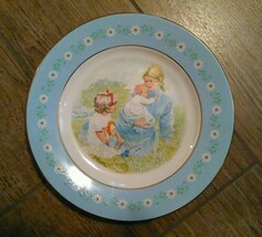 1974 Avon Collectors display plate Commerative Representative Honor Spain Boxed - $24.00