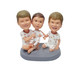 Custom Bobblehead Tipple Sibblings wearing identical clothe having fun altogethe - £181.58 GBP