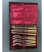 Boxed Victorian Cutlery Set - $105.20 CAD
