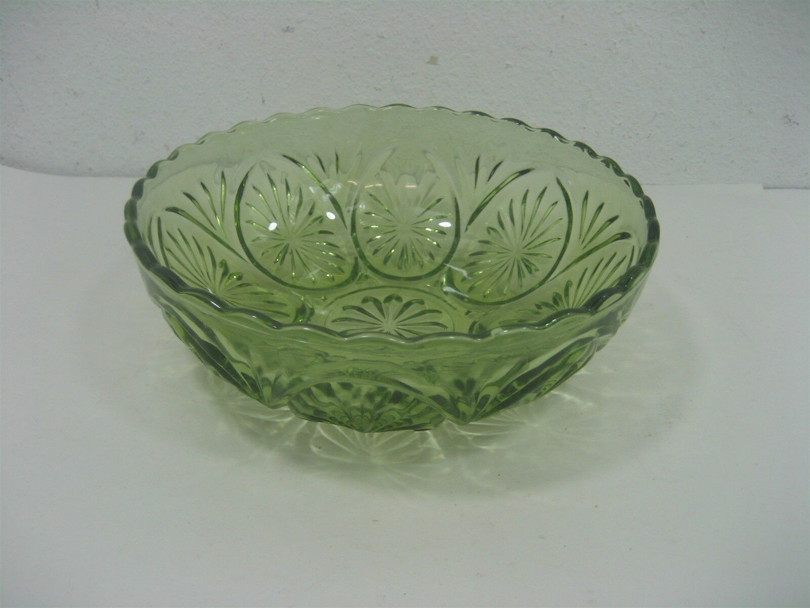 Vintage Hazel Atlas Green Glass Serving Bowl Dish Display with Etched Detailing - $11.26