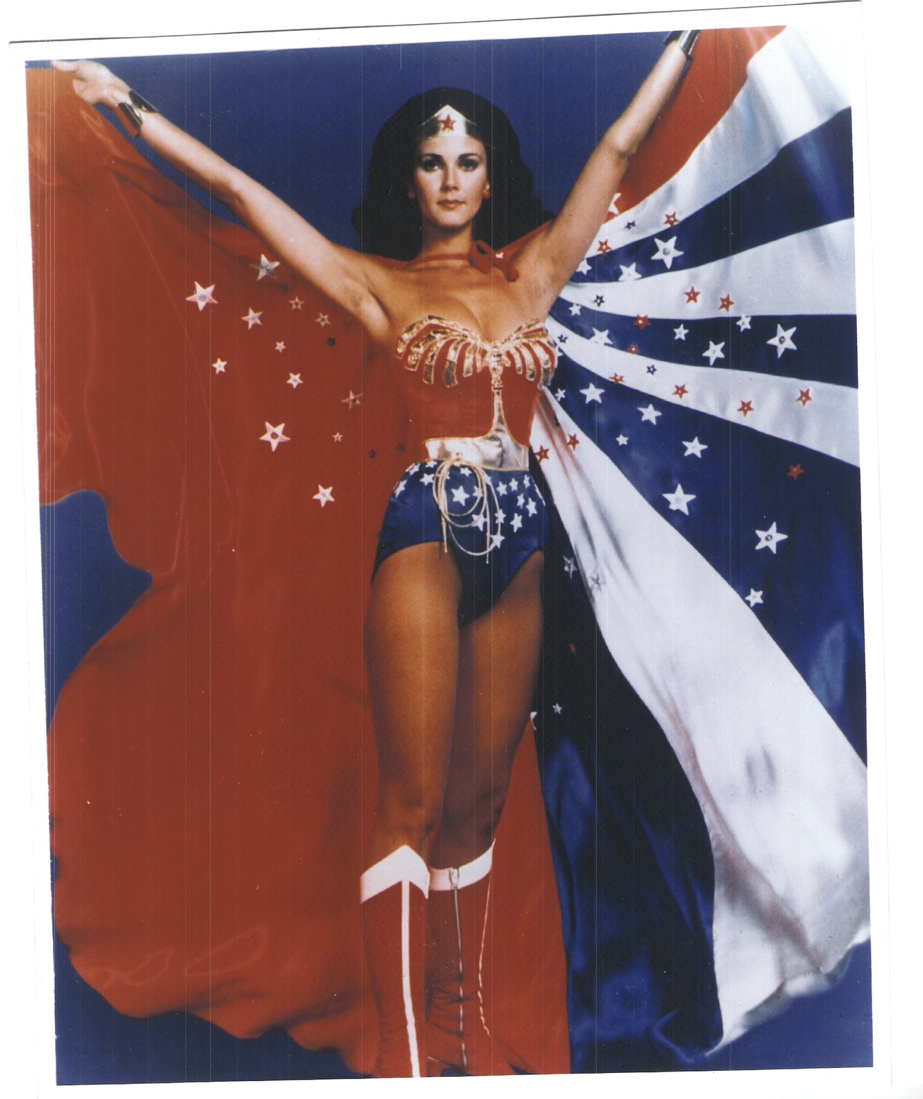 Lynda Carter Wonder Woman QP Vintage 28X35 Color TV Memorabilia Photo - $45.95