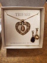 Trifari crown heart pendant necklace Interchangeable w/16&quot; chain - £21.95 GBP