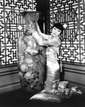 Anna May Wong Striking Pose by Chinese Vase 16x20 Poster - £15.97 GBP