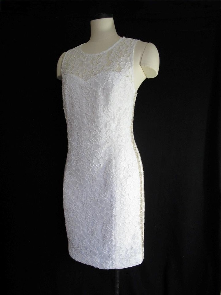 Lilly Pulitzer Mila Shift Dress 8 White Lace Floral Gold Trim Sleeveless - £37.50 GBP