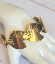 LAUREL BURCH Abstract Horses Horse head Gold Tone Link Art Deco Bracelet - £224.21 GBP