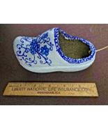 Hand Painted Decorative Dutch Souvenir Shoe Clomp Christmas Ornament - $16.73