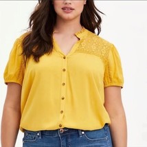 Torrid Lace Insert Short Sleeve Tunic Blouse Top Marigold Yellow Plus Si... - £15.15 GBP