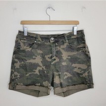 Grace &amp; Lace | Camo Cuffed Denim Shorts with No- Gap Elastic Waistband in Back L - £18.39 GBP