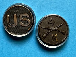 CIRCA 1910-1937, U.S. AND 4th INFANTRY REGIMENT, K COMPANY, COLLAR DISKS... - €12,96 EUR