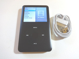 APPLE  iPOD  CLASSIC  6TH GEN.  BLACK  80GB...NEW BATTERY... - $3,352.25 MXN