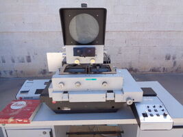 Leitz Microscope Optical Mask Comparator Inspection System 060606000 - $1,547.15