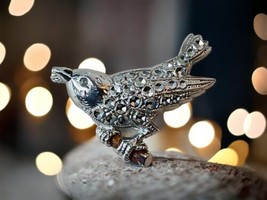 Songbird Bluebird On Branch Silver Marcasite Vintage Brooch Pin - £16.82 GBP