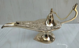 Aladin The Genie Oil lamp - Brass Aladdin Lamp - !!! beautiful design !!! - $31.62