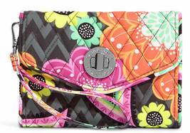 Nwt Vera Bradley &quot;Ziggy Zinnia&quot; Iconic Your Turn Wristlet --- Brand New . - £20.60 GBP