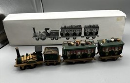 Dept.56 The Flying Scot Train Dickens Village Set of 4 #55735 1990-1998 Box - £18.30 GBP