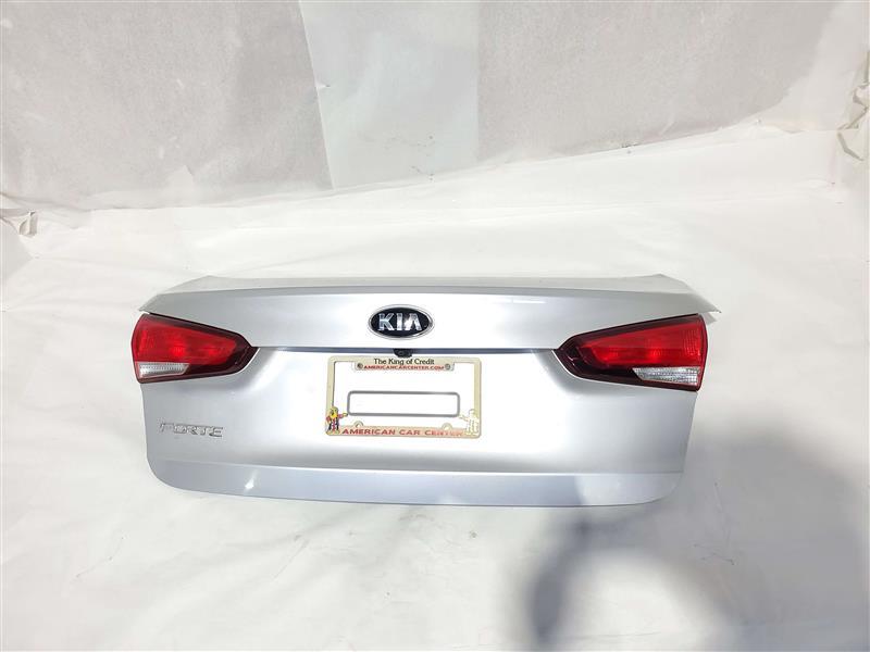 Hatch 4SS Silky Silver Small Ding OEM 2017 2018 Kia Forte - $433.09