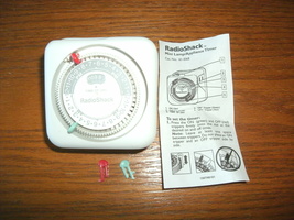 RadioShack Mini Lamp Appliance Timer w/ one outlet manual operation good... - $7.95