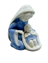 Vintage Lefton Mary &amp; Baby Jesus Nativity Figurine Japan Blue White Porcelain 4&quot; - £9.72 GBP
