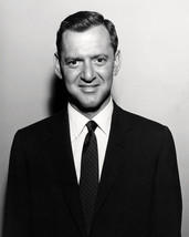 Tony Randall 16x20 Poster in dark suit 1960&#39;s off-screen - £15.71 GBP