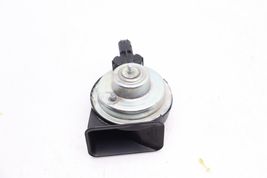 06-11 BMW E90 328I 330I HORN LOW TONE E2620 image 6