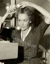 Vintage Photo Mature Maureen O&#39;Sullivan Candid Backstage Dressing Room - $14.99