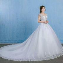 Luxury Wedding Dress Elegant Lace Appliques V-neck - £135.71 GBP