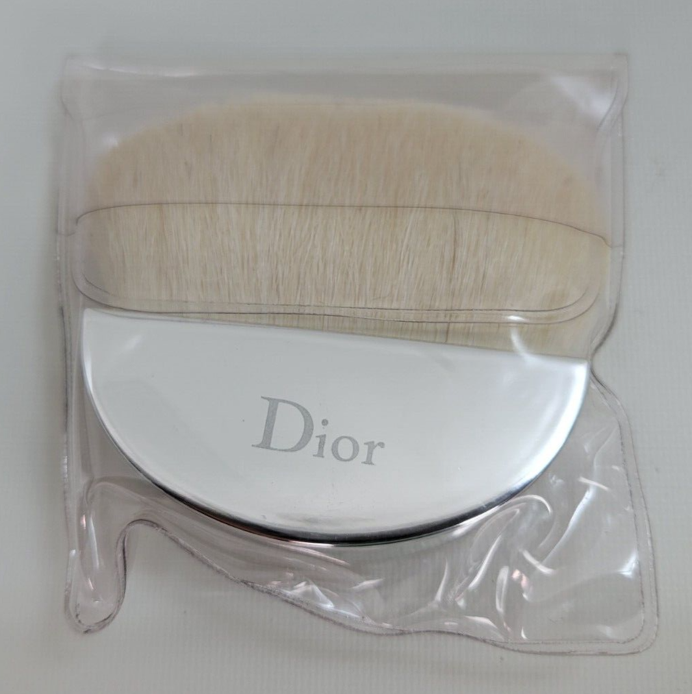 Christian Dior Makeup Blush Powder Brush - £11.59 GBP