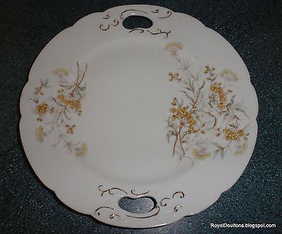 ANTIQUE SCALLOPED PORCELAIN AUSTRIA COLLECTIBLE PLATE With Handles - $3.14