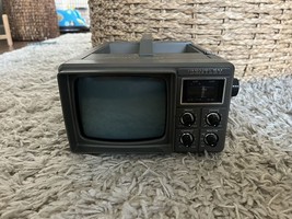 Vintage Bentley 100C  Portable 5&quot; Inch Black &amp; White TV Untested, No Cord - £17.18 GBP