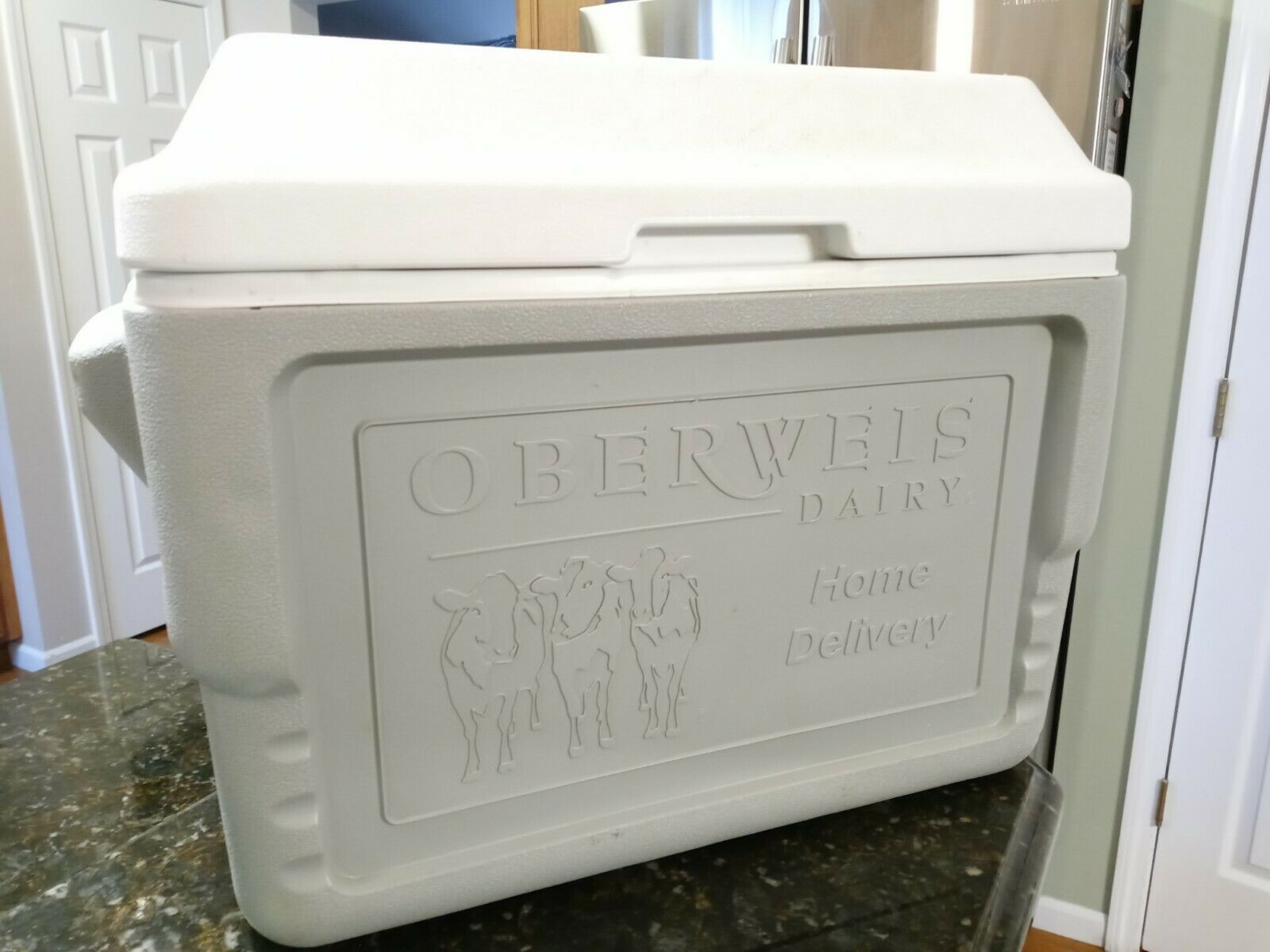 Coleman Oberweis Dairy Box Home Delivery Milk Cooler Ice Chest FREE SHIP - $77.36