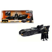 Batman Batmobile 1989 1:24 with Batman - £51.17 GBP