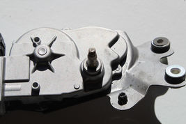 2010-2012 LEXUS RX350 REAR WINDSHIELD WIPER MOTOR ASSY 2153 image 2