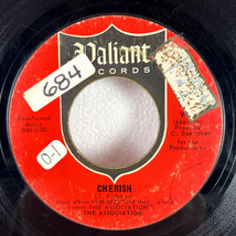 The Association – Cherish 7" Single Record 1966 Valiant Pop Rock 45 RPM - $5.22