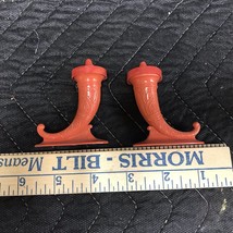 Vintage Rare Red Plastic Aladdin Shoes Salt &amp; Pepper Shakers - £7.91 GBP