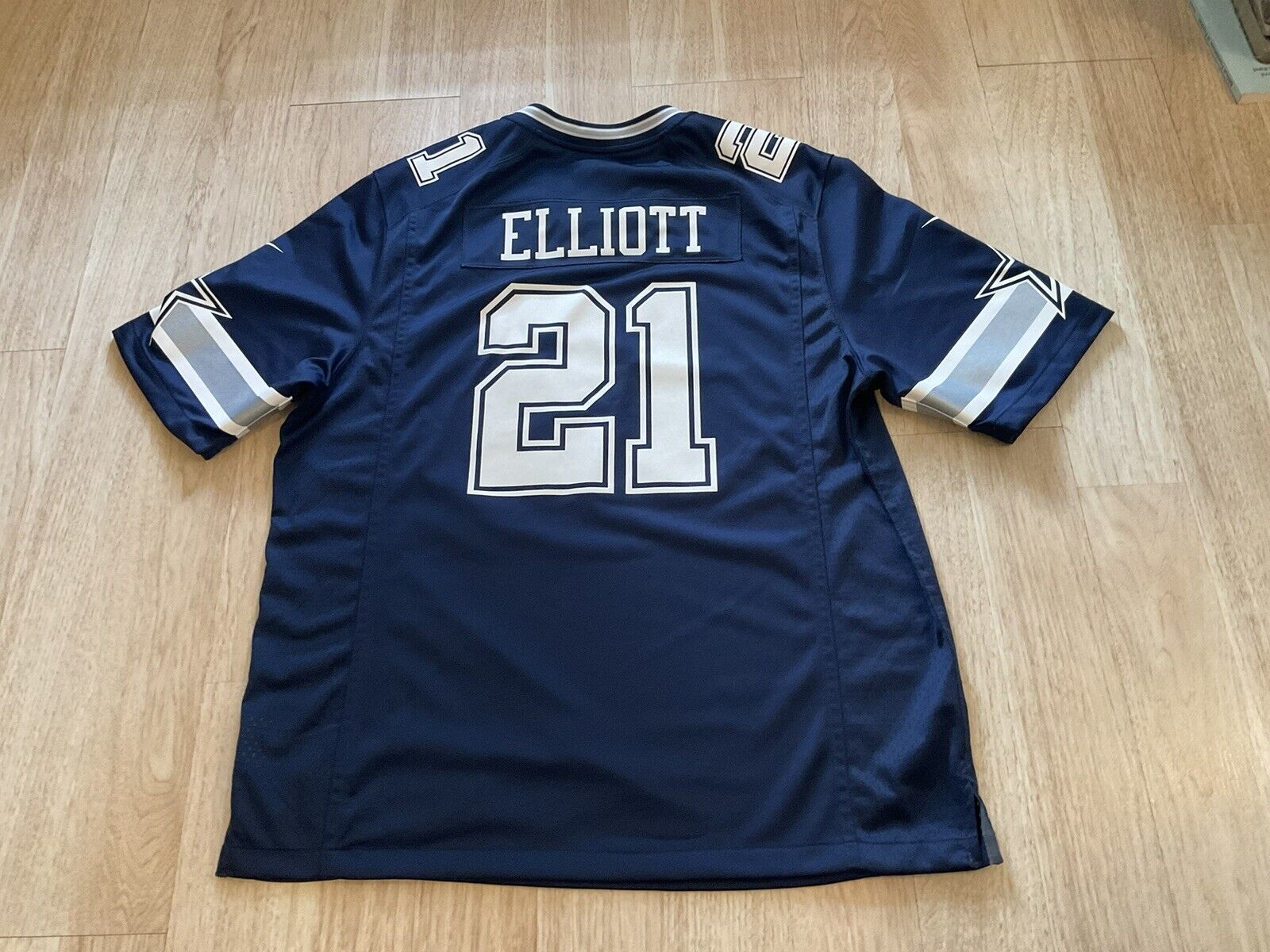 Ezekiel Elliott Jersey 21 Nike on Field and similar items