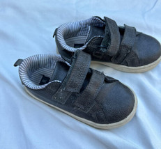 Carters Toddler Boys Gray Loafers Sneaker Shoes Size 8 - £6.01 GBP