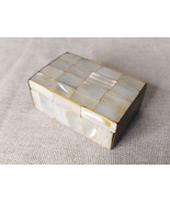 Vintage Mother Of Pearl &amp; Brass Hinged Trinket Box - $613.93 MXN
