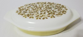 Vintage Pyrex Divided 1 1/2Qt. #12 Verde W Lid 945C  Olives Pattern - $338.17 MXN