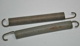 Lot of 2 OMC Evinrude Johnson 305353 Reverse Lock Spring - $19.17 CAD