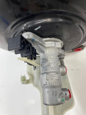2013-2016 Ford Fusion Power Brake Booster W/ Master Cylinder Reservoir Cap OEM Item image 6