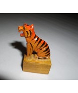 Penguin Brand Tiger Vintage Pencil Sharpener Wood Gloss Finish Green - $373.69 MXN