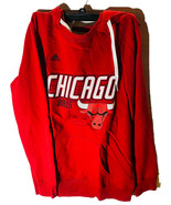 adidas Women&#39;s Chicago Bulls Distressed Back Logo Pullover Hoodie RED - £22.47 GBP