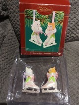 2003 Carlton Cards Heirloom Sister-to-Sister Kitty Cats In Ice Skates Ornaments - $27.71