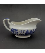 Vintage Churchill Blue Willow Fine English Tableware Gravy Boat Made in ... - $55.16 CAD