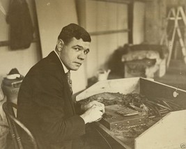 Baseball great Babe Ruth rolling a cigar 1919 New 8x10 Photo - £6.90 GBP