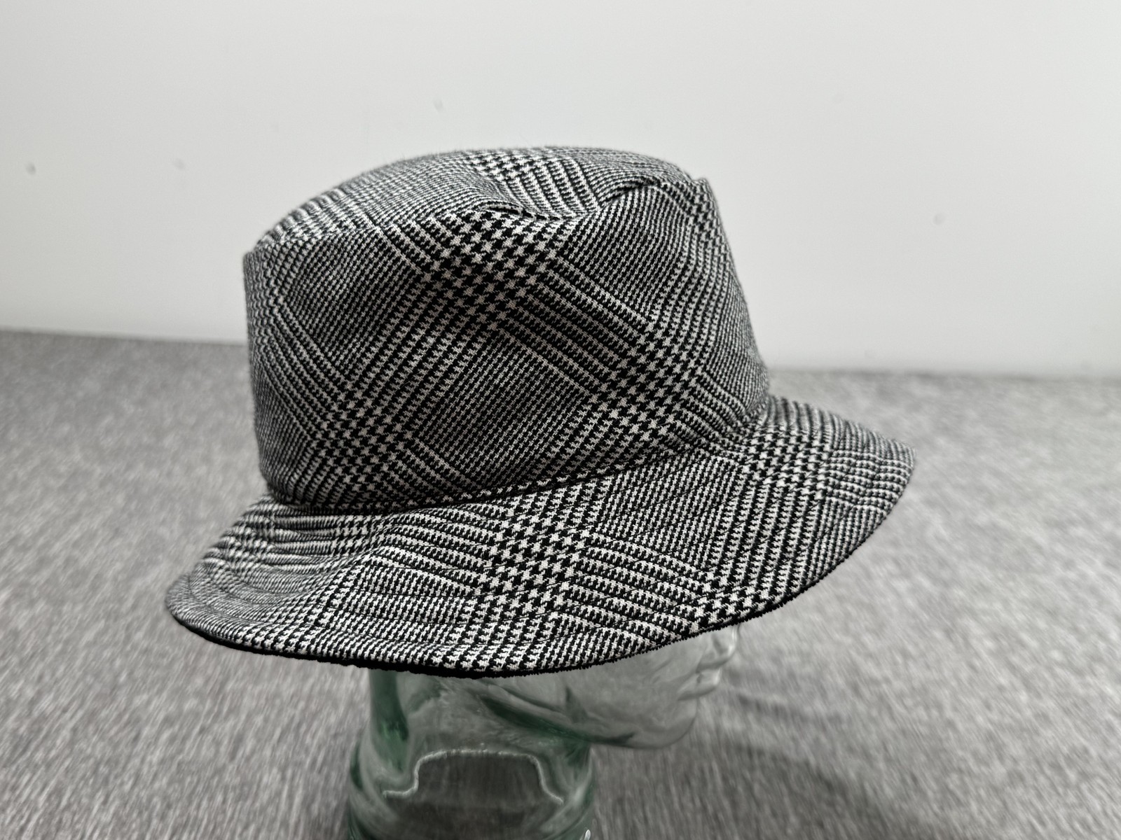 Nordstrom Hat Bucket Fitted Mens One Size Black White Glen Plaid Made in Italy Item image 3